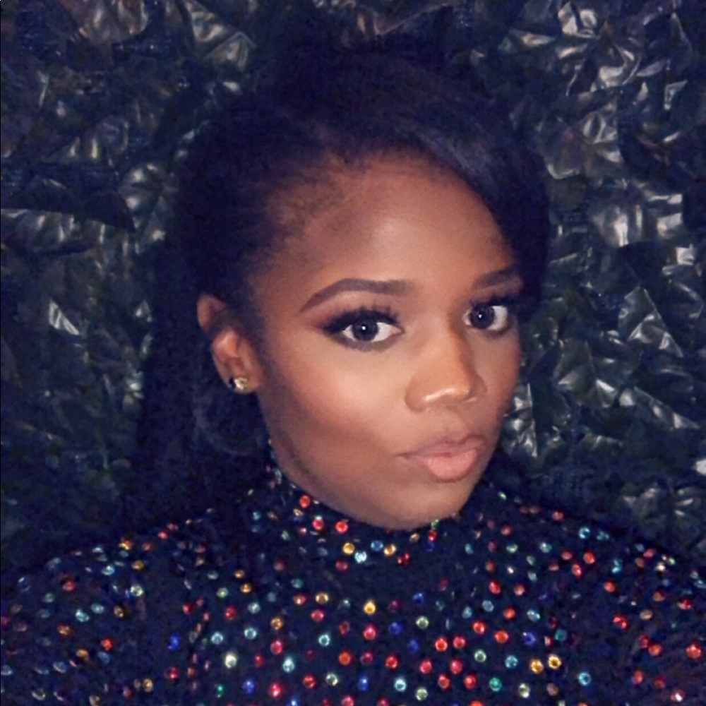 Meet your Posher, Shatoya